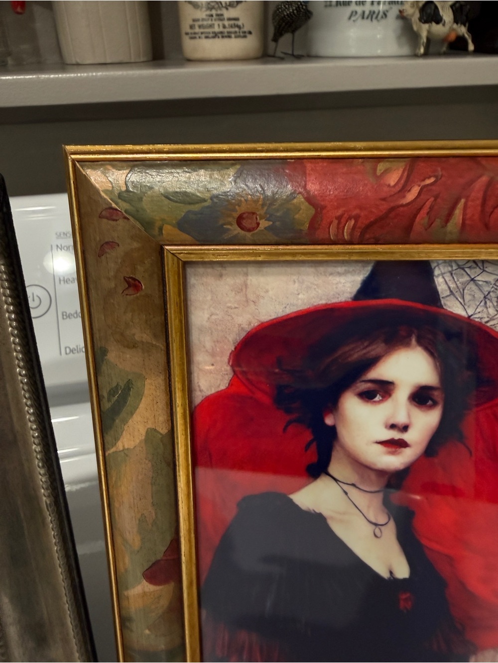 Vintage Picture Frames with Halloween Art - Picture 7 of 15